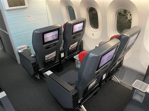 Air Canada 787 Economy Class Review .